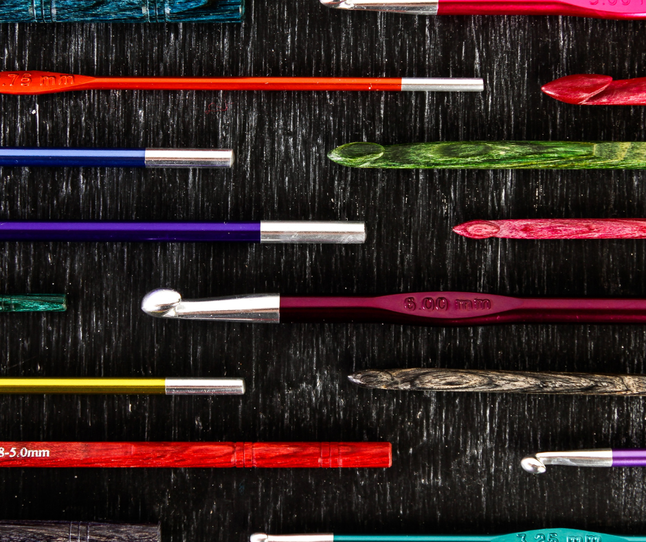What Size Crochet Hook for Each Yarn Weight (Lace to Super Bulky)