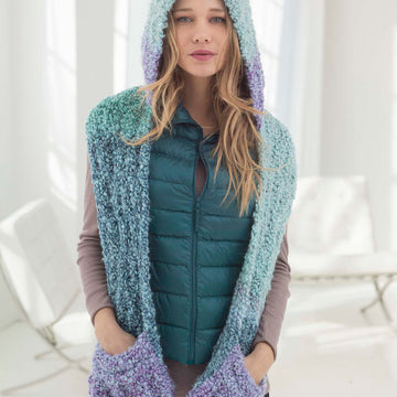 Hooded Scarf with Pockets in Lion Brand Homespun Thick & Quick
