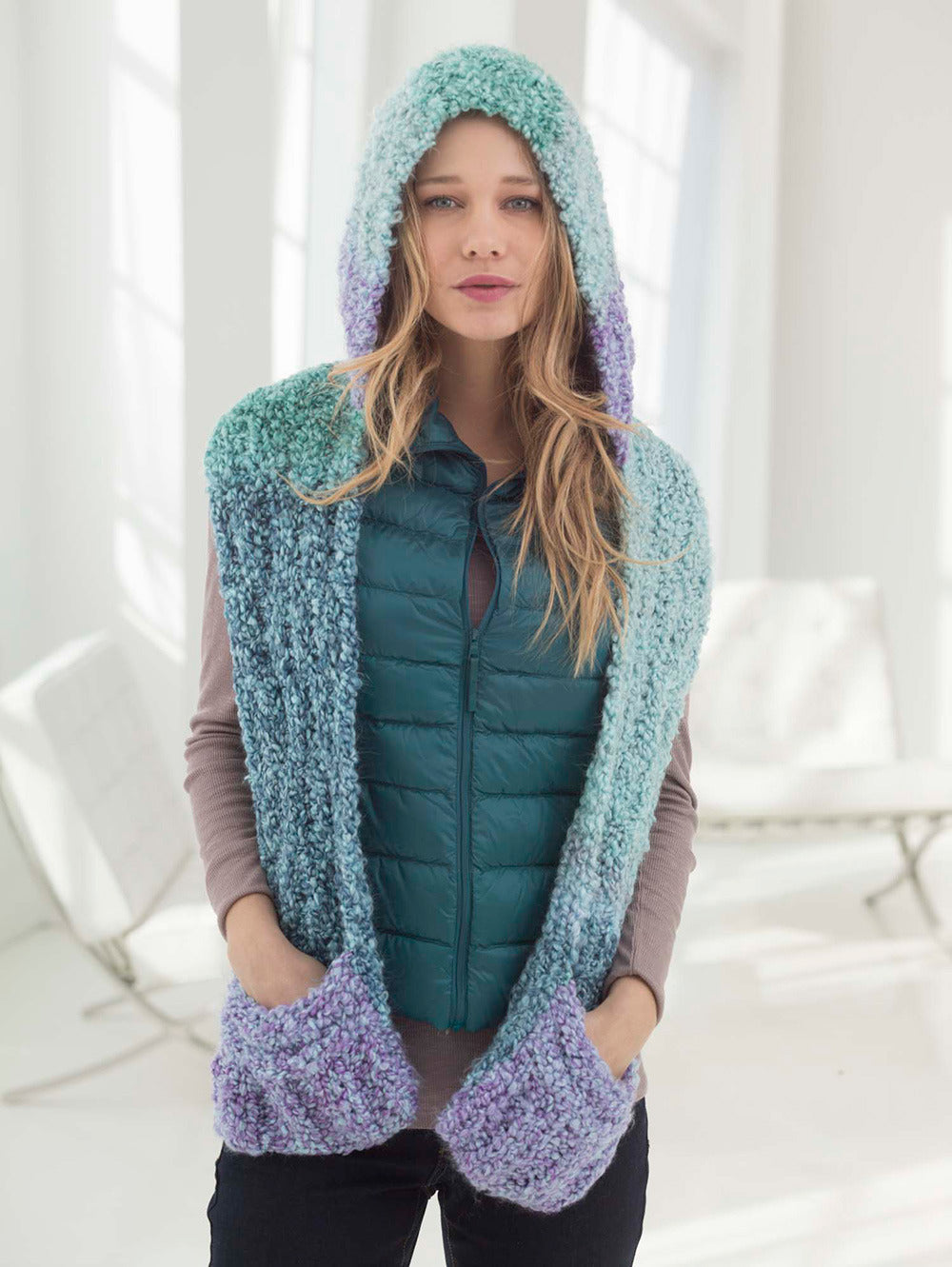 Hooded Scarf with Pockets in Lion Brand Homespun Thick & Quick