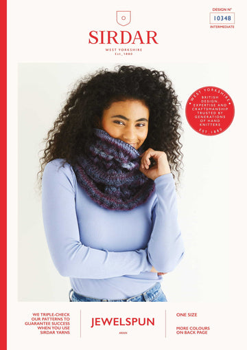 Sirdar 10348 Cable Cowl in Jewelspun PDF