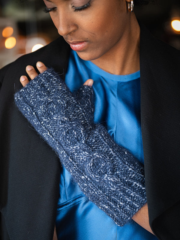 Azurite Hat and Mittens Knitting Pattern