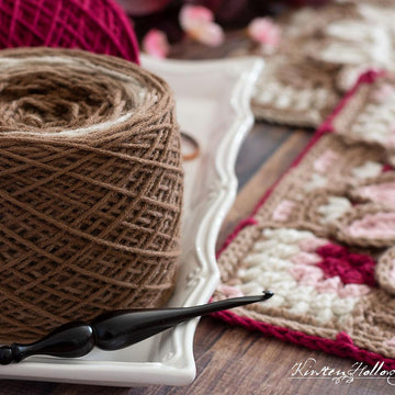Sugar Plum Delight 12-inch Square