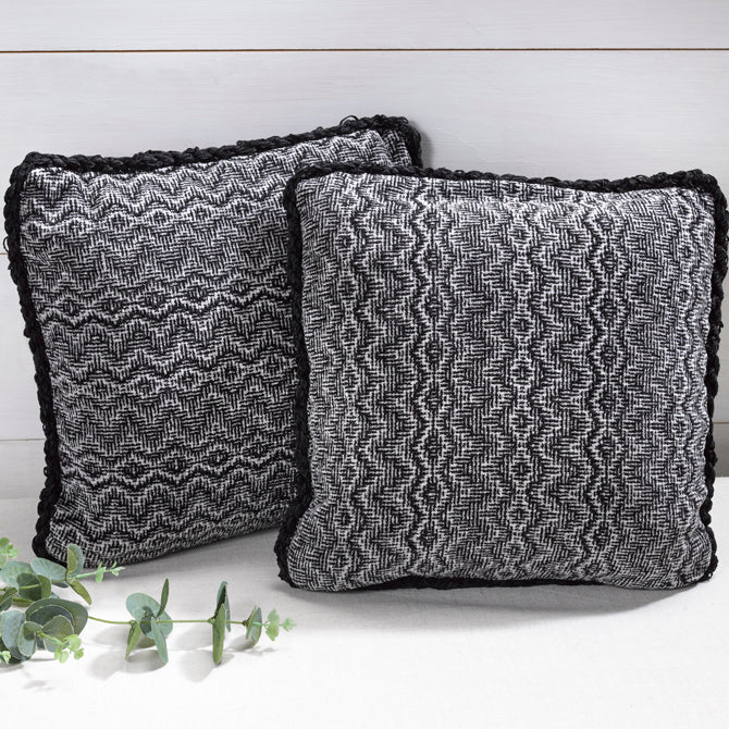 Valley Yarns #200 Shadow Weave Pillows