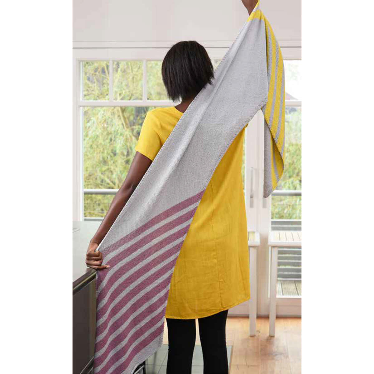 Mirasol Lynn Wrap Knitting Pattern