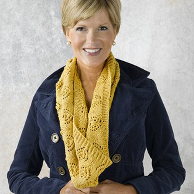 Valley Yarns Candle of Glory Cowl Knitting Pattern