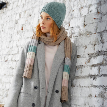 Lana Grossa 09 Hat & Mittens in Bingo PDF