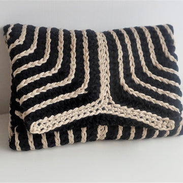 Double colour Crochet Pochette