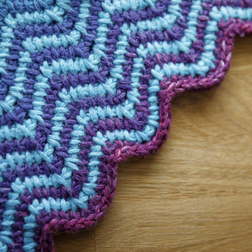 Slalom Stripes Blanket