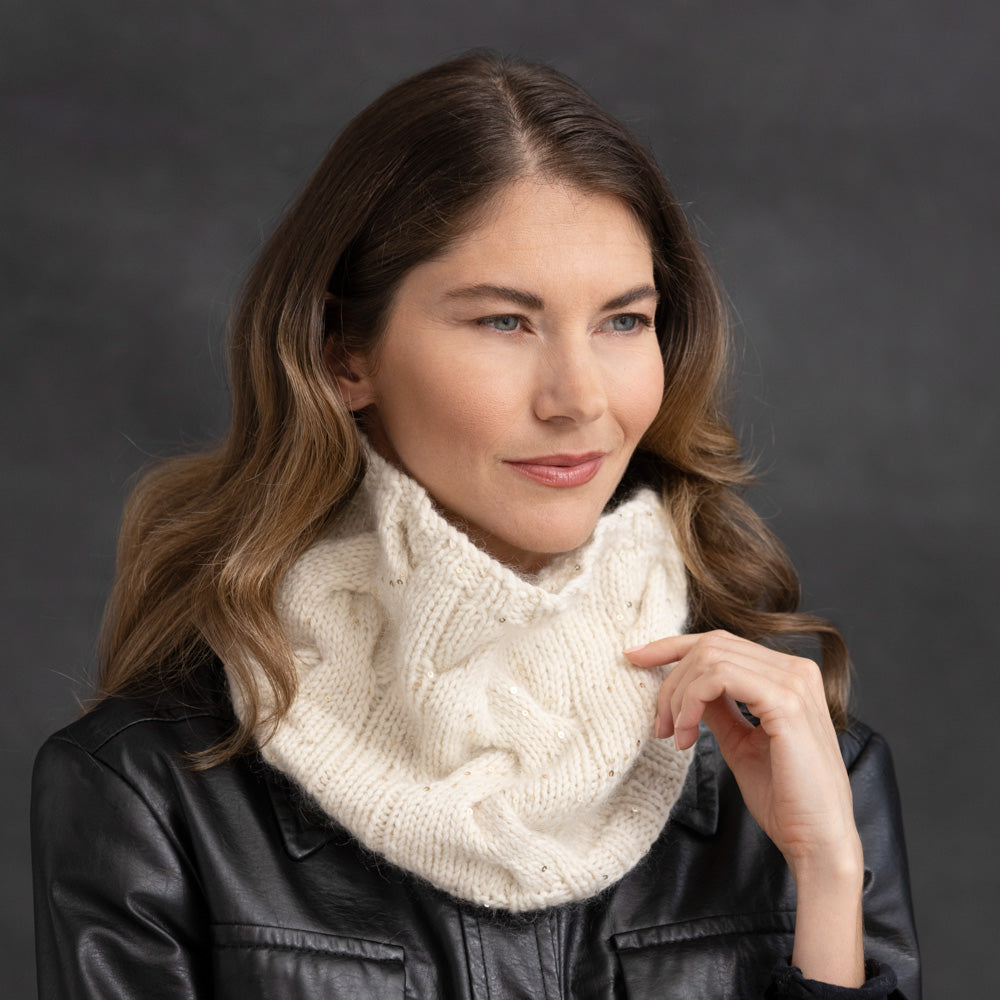Reagan Cowl Knitting Pattern