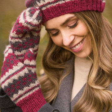 Badger Gloves in Rowan Moordale PDF