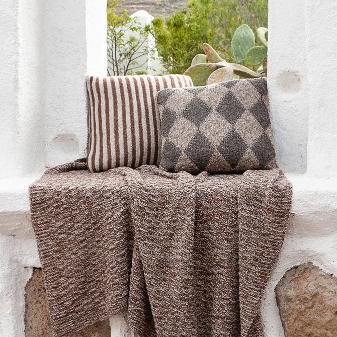 Lana Grossa Pillow Cover Homeware Knitting Pattern