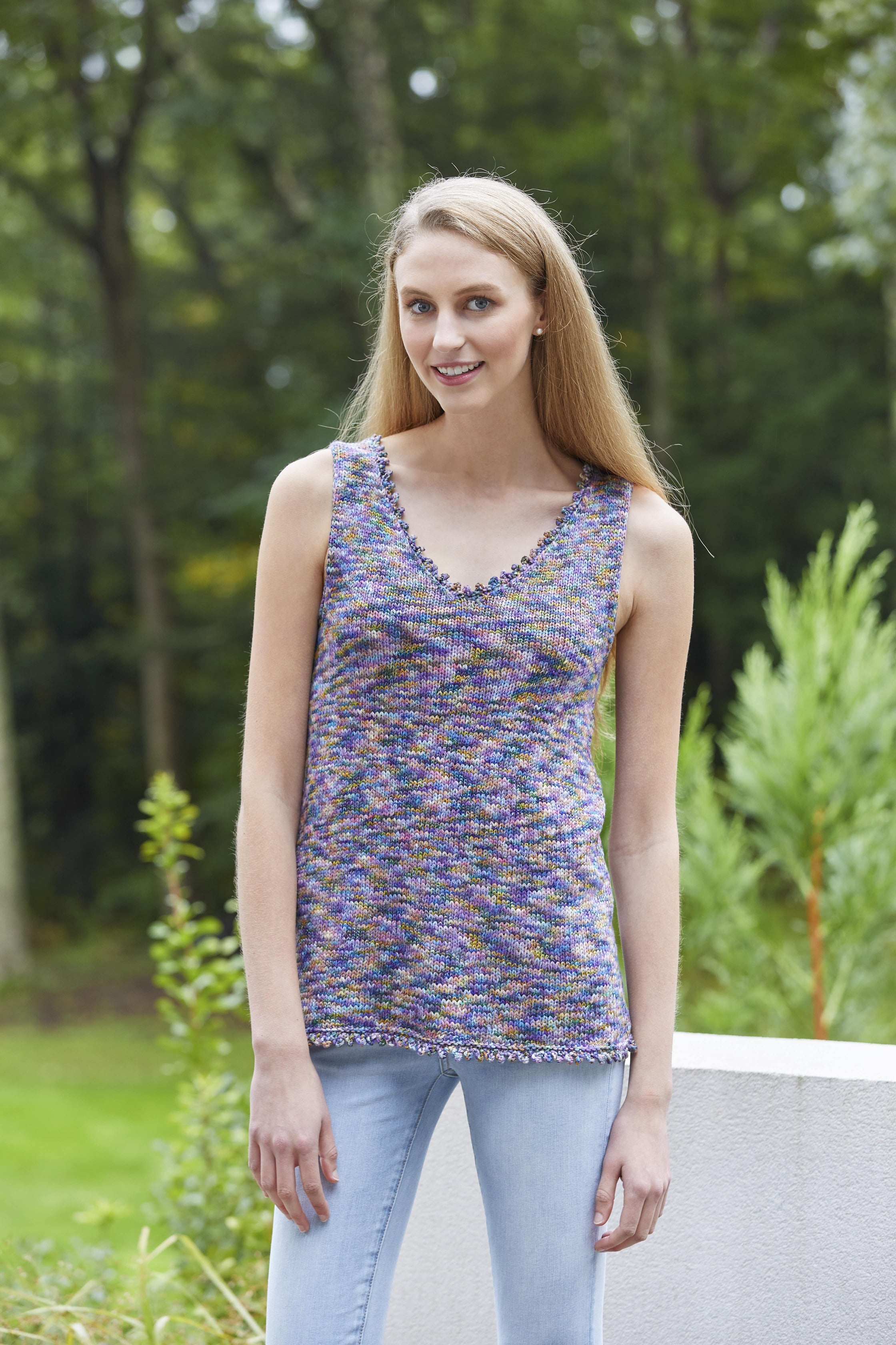 Tahki Yarns Dahlia Knitting Pattern