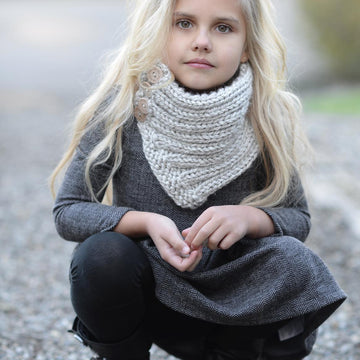 Morya Scarf Cowl Set