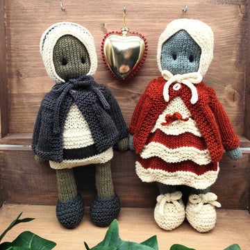 Clothes for The Oak Folk Doll Set N