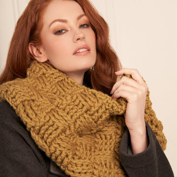 Rowan 12 Muriel Cowl PDF