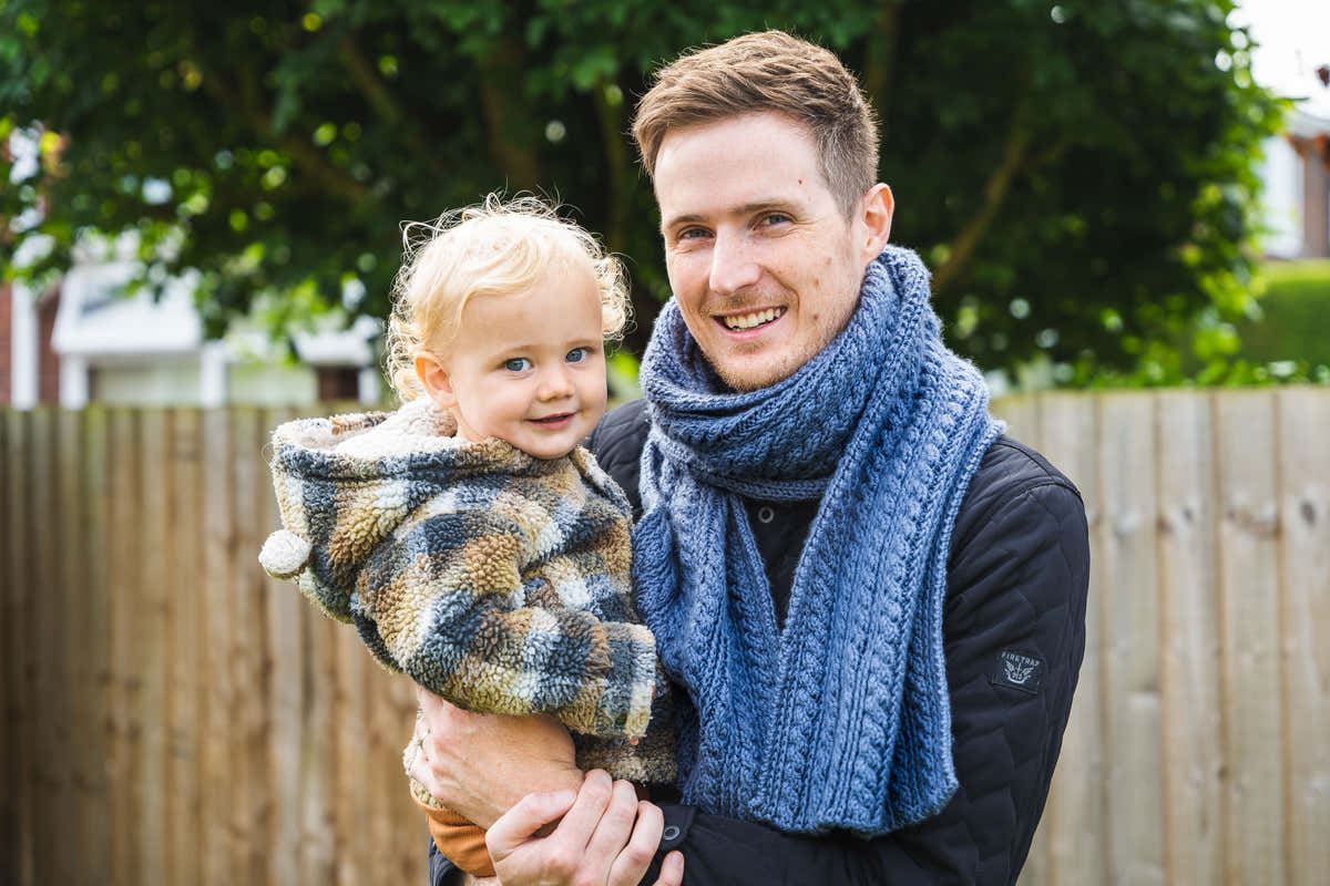 Deramores Men's Cabled Scarf Knitting Pattern