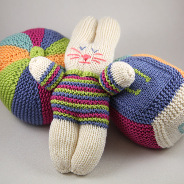 Valley Yarns Huggable Toys Knitting Pattern