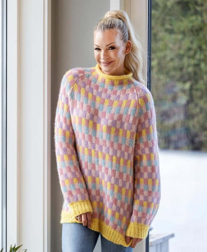 Ember Sweater in Viking of Norway Alpaca Bris PDF