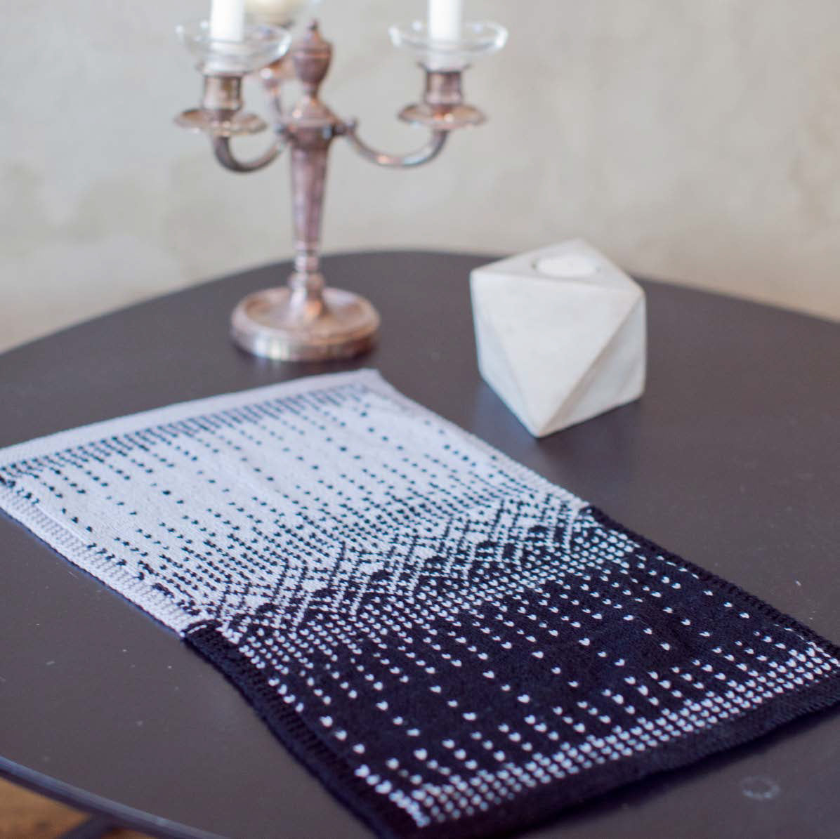 MillaMia Flen Table Runner Knitting Pattern
