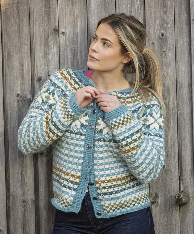 Fanastøl Cardigan in Viking Garn Viking Wool
