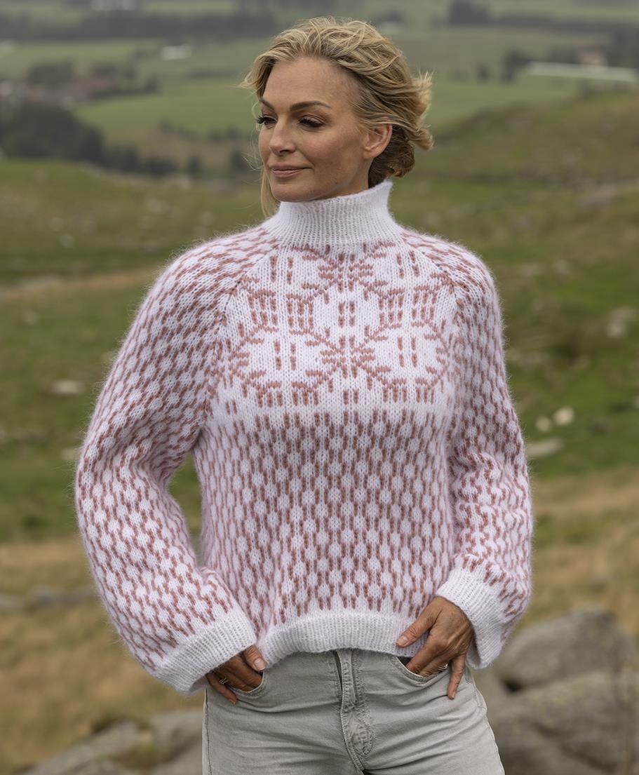Hulda Sweater in Viking of Norway Alpaca Bris Pink PDF