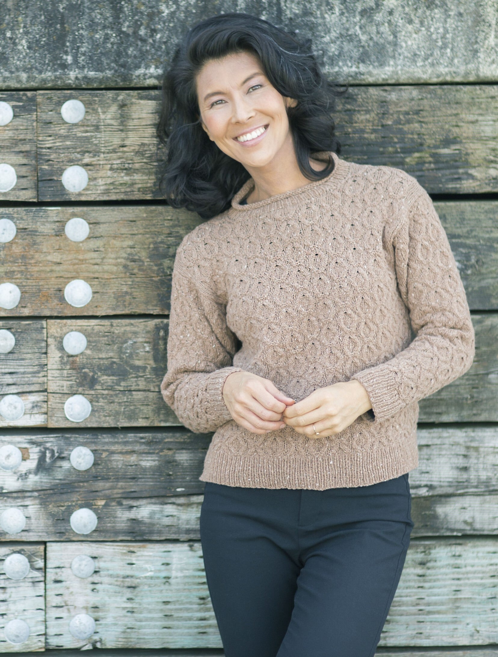 Cascade Yarns DK Hollow Oak Pullover Jumper Knitting Pattern