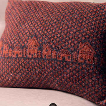 Holly Cushion Knitting Pattern