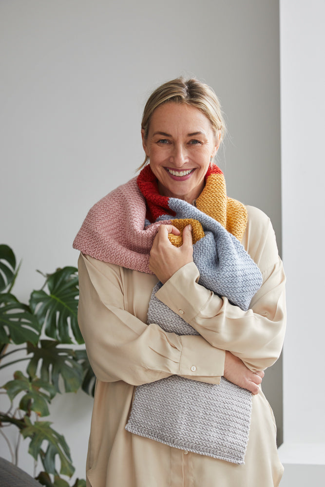Debbie Bliss Blanket Scarf Knitting Pattern