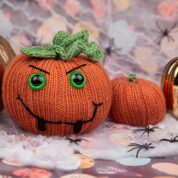 Deramores Bats and Pumpkins Toy Knitting Pattern