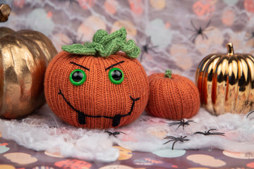 Deramores Bats and Pumpkins Toy Knitting Pattern