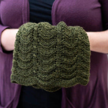 Yzzy Cowl