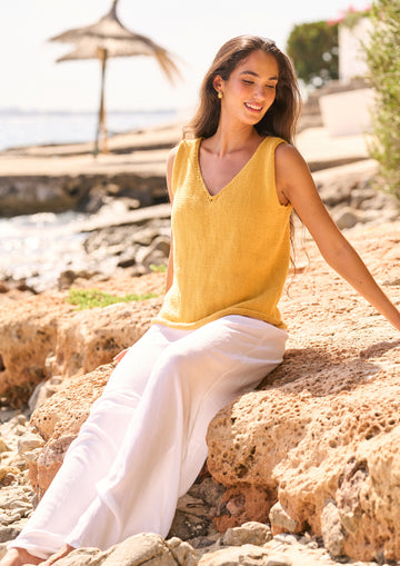 Reverie Top in MODE at Rowan Cotton DK or Alpaca Haze PDF