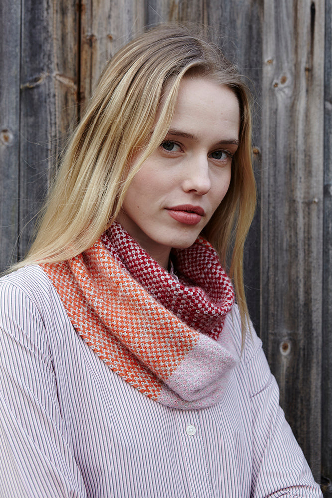 Debbie Bliss Chloe Cowl Knitting Pattern