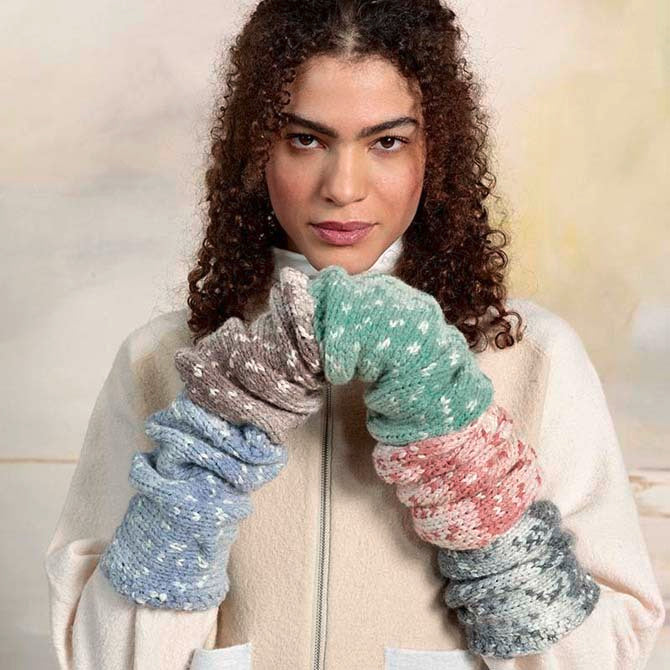 Lang PTO33-09 Wrist Warmers Gloves Knitting Pattern
