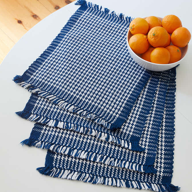 Valley Yarns #205 Houndstooth Placemats