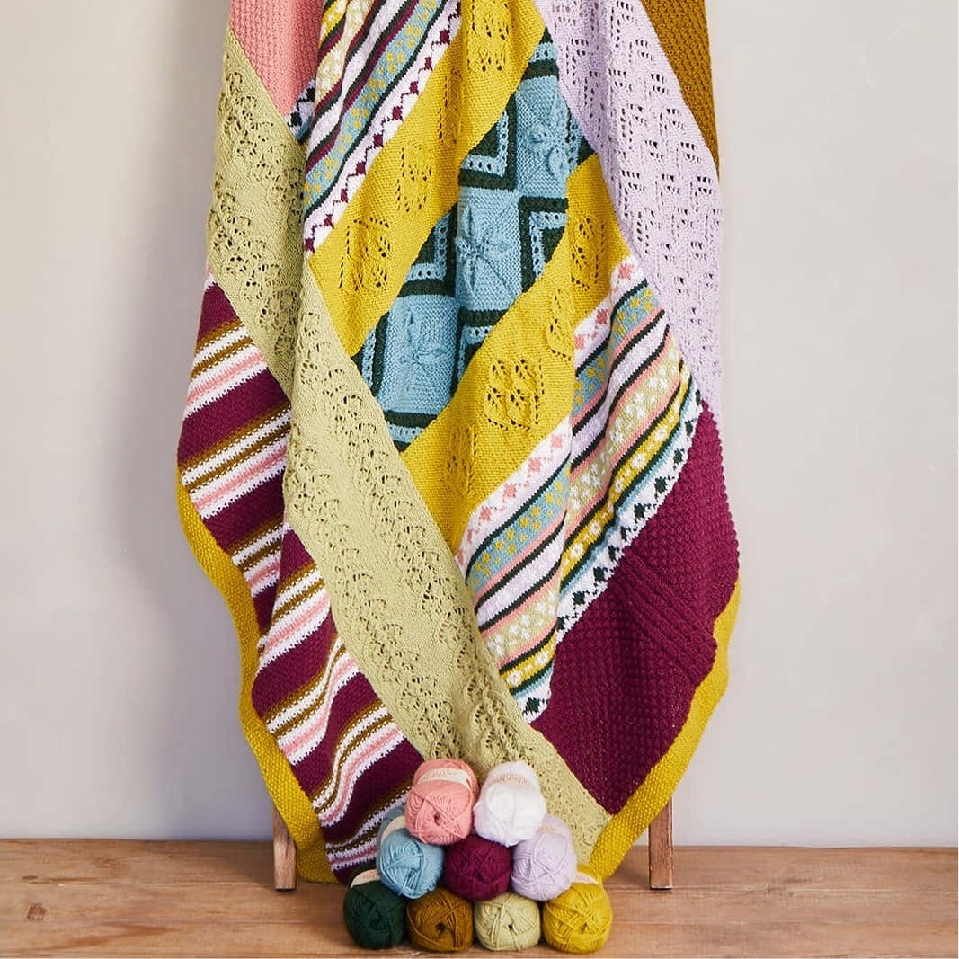 Sirdar There's No Place Like Home Throw KAL