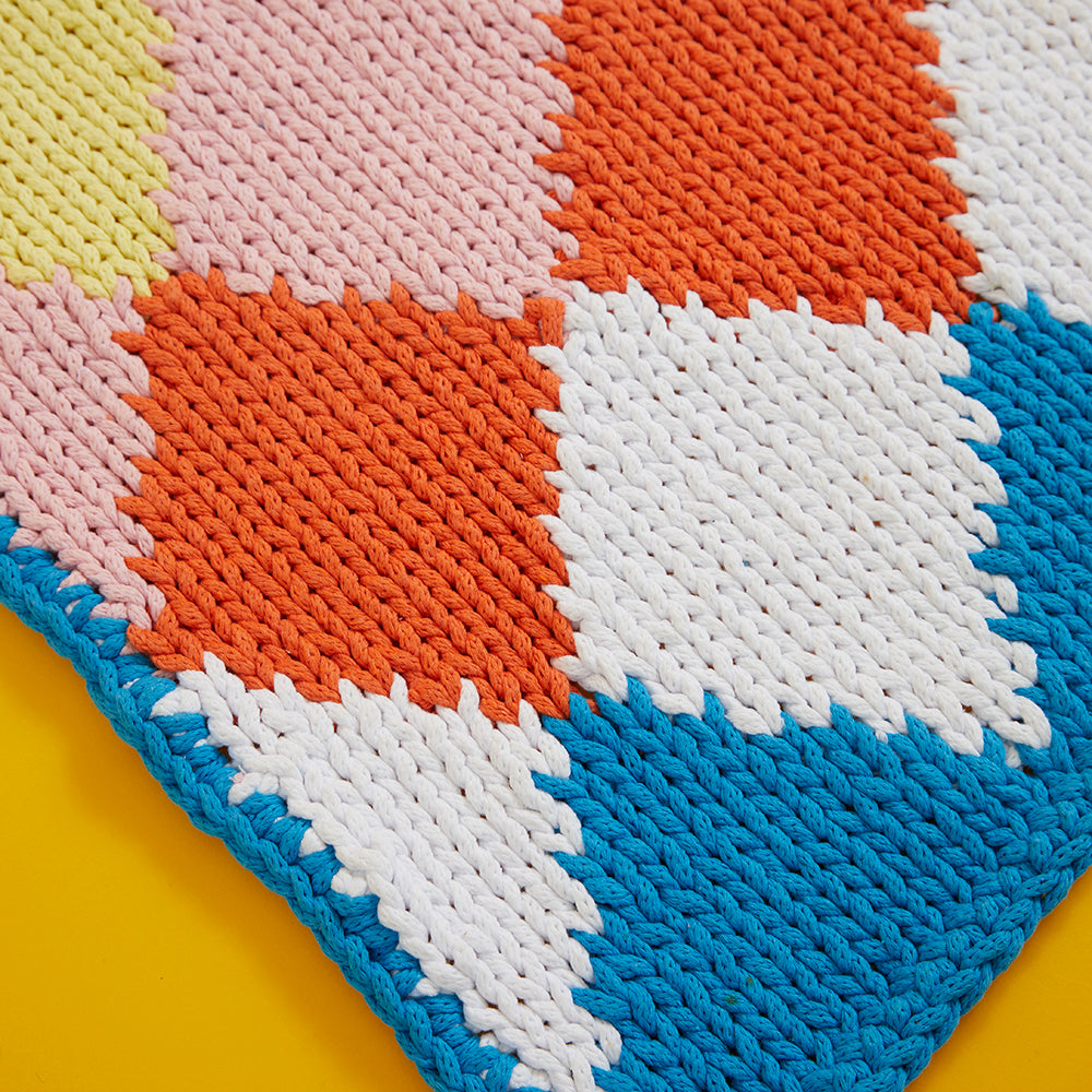 Paintbox Yarns Dazzling Diamond Bath Mat Knitting Pattern
