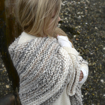 Haplyn Blanket