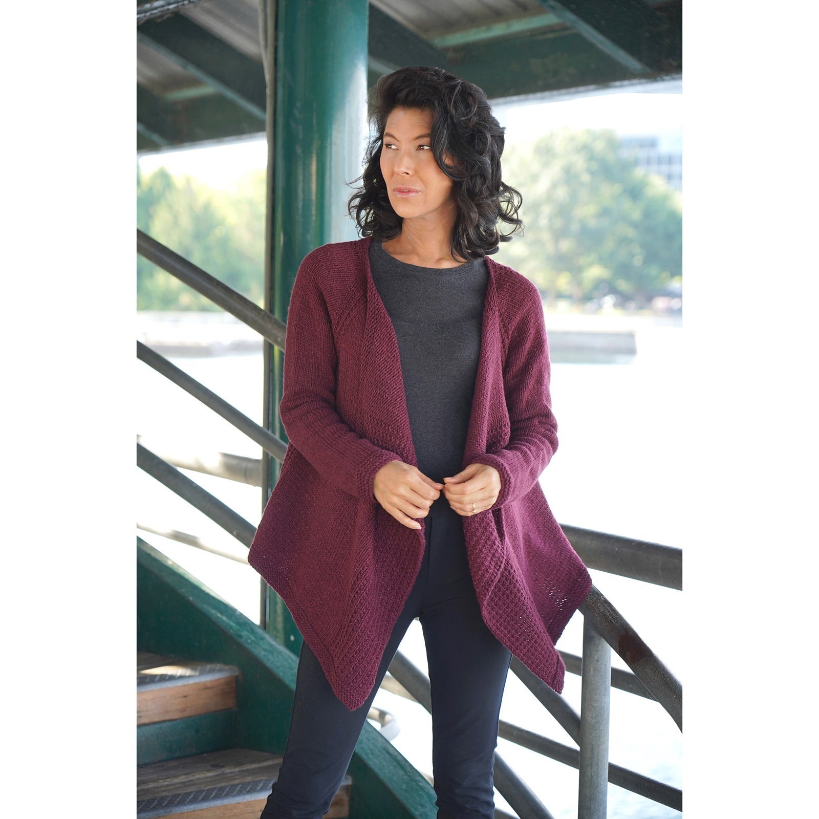 Cascade Yarns W Vineyard Stroll Cardigan Knitting Pattern