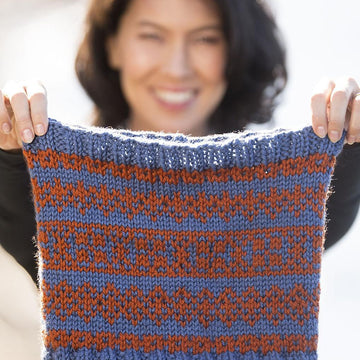 Cascade Yarns C349 Easy Peasy Stranded Cowl (Free)