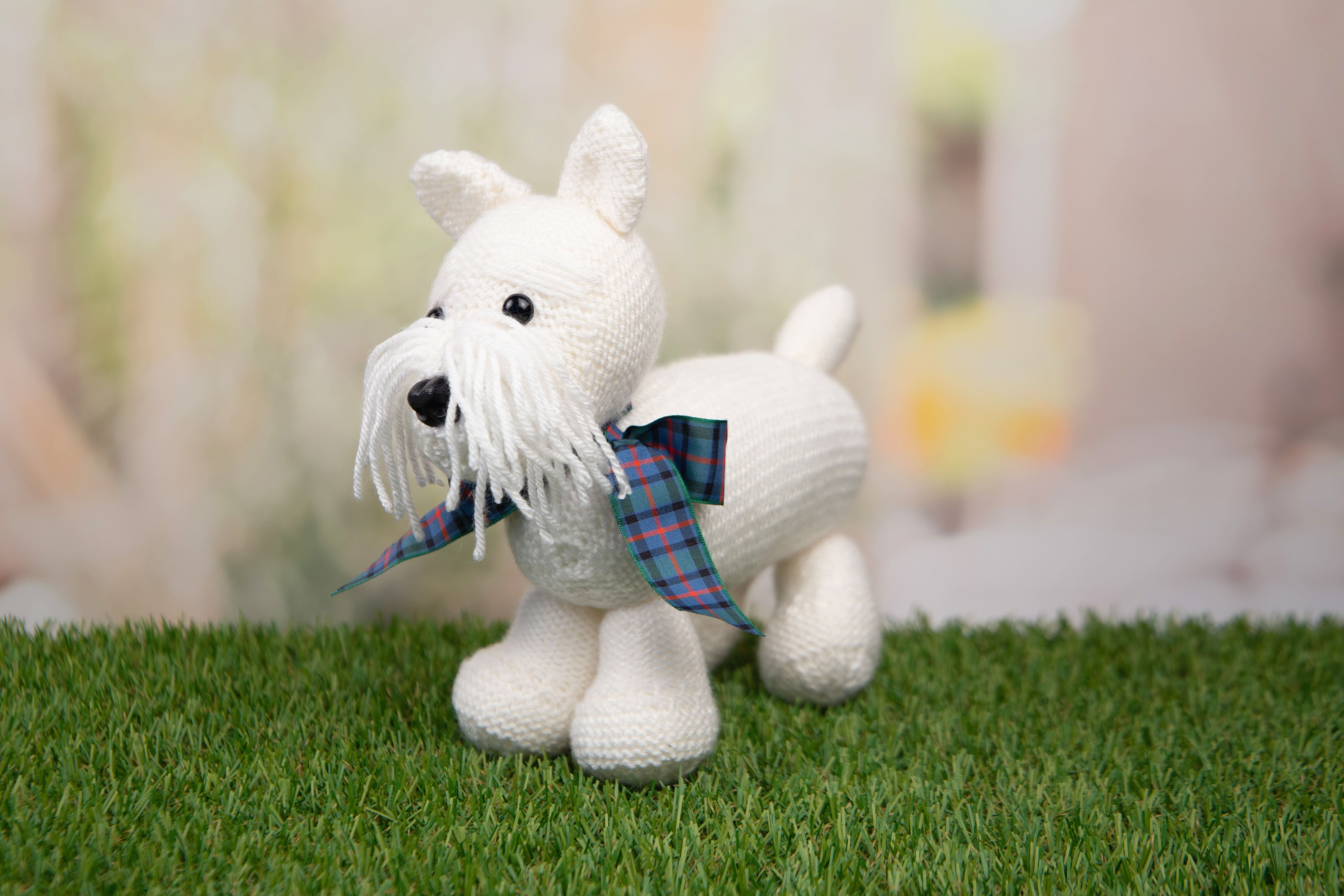 Deramores West Highland Terrier Toy Knitting Pattern