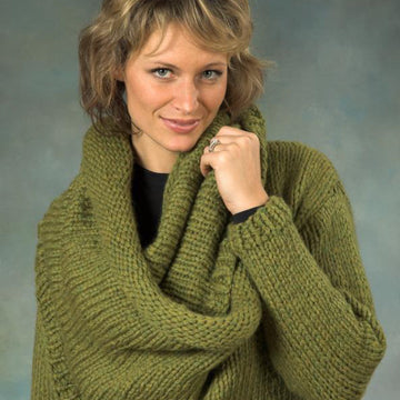 Women's Loop Cowl Sweater in Plymouth Yarn De Aire - 2255 - PDF
