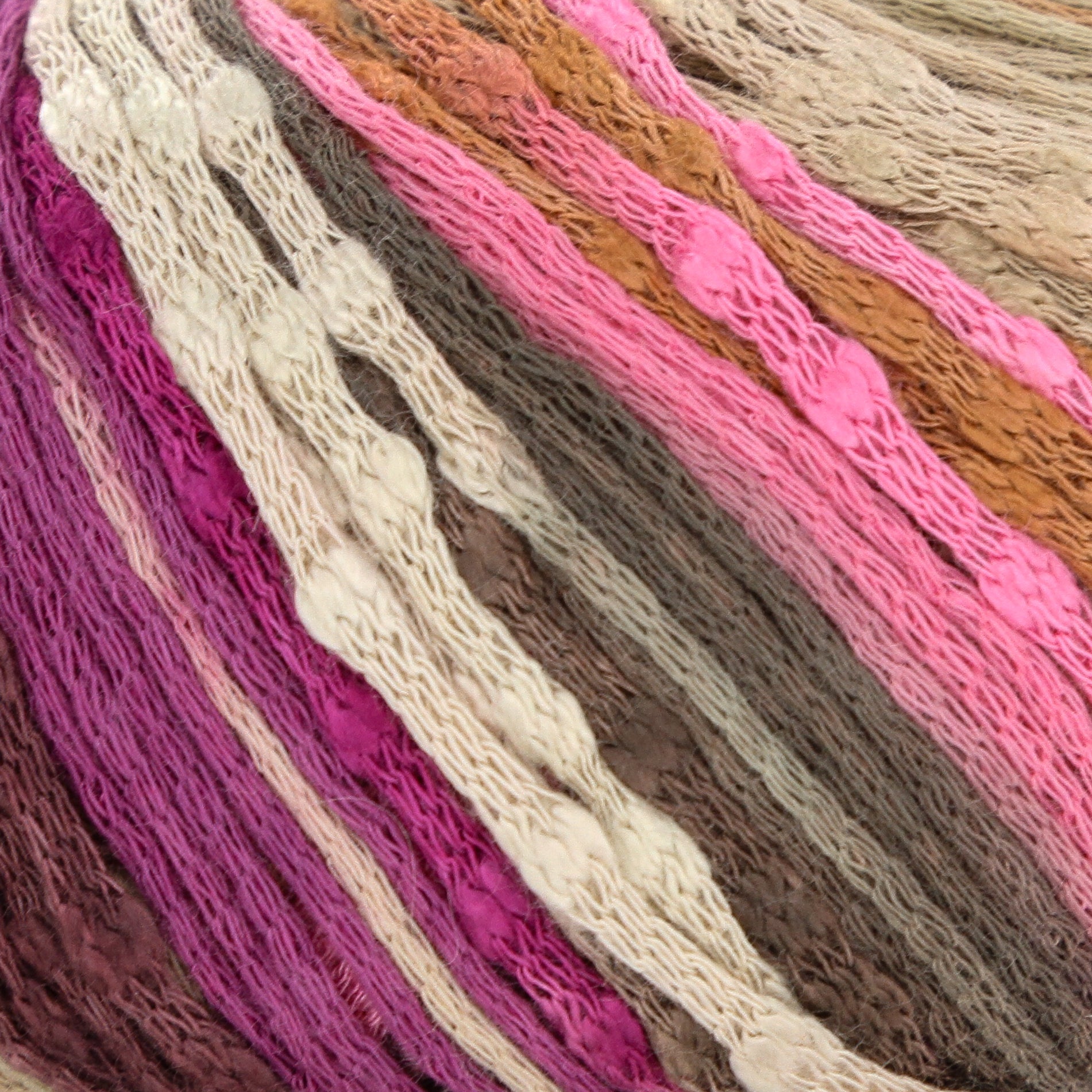 Trendsetter Yarns Phoenix Print Yarn - Viscose Worsted