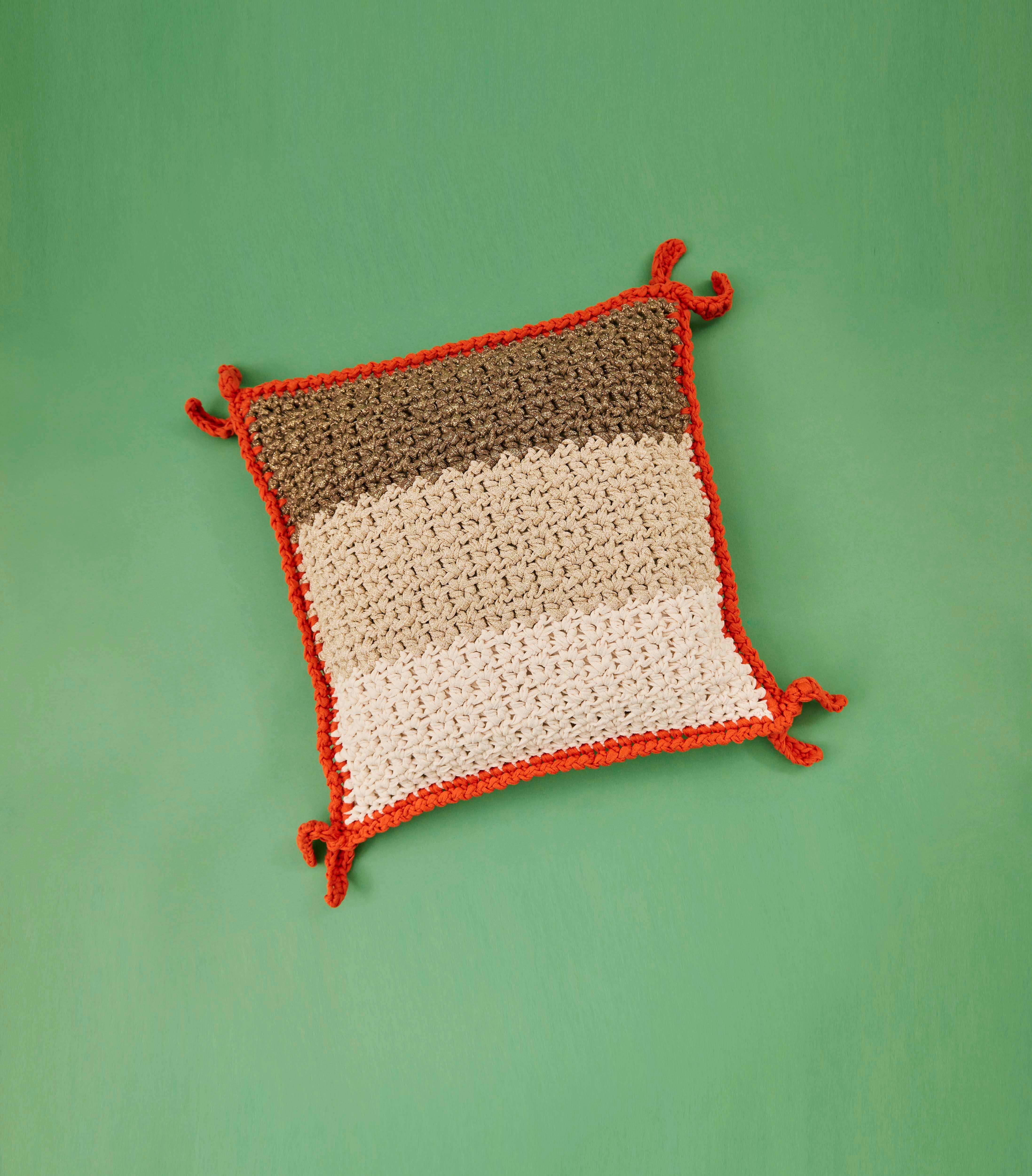 Paintbox Yarns Oh So Ombre Cushion Crochet Pattern