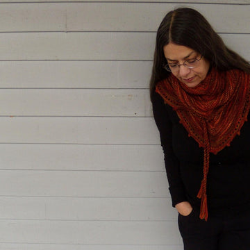 Impari Shawlette
