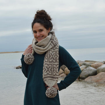 Hollis Scarf