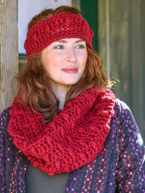 Saorla Set Accessory Crochet Pattern