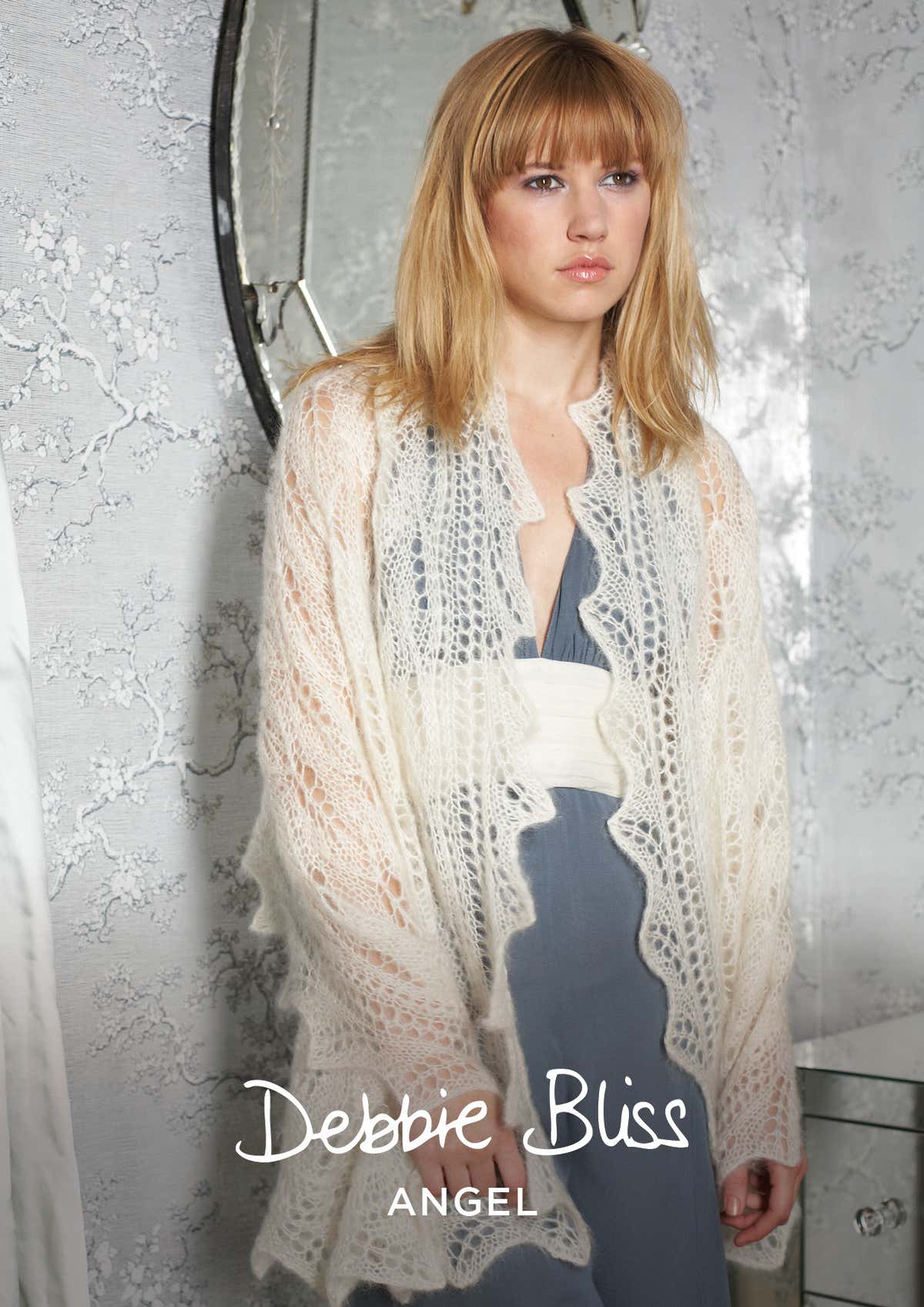 Debbie Bliss Avery Stole Knitting Pattern