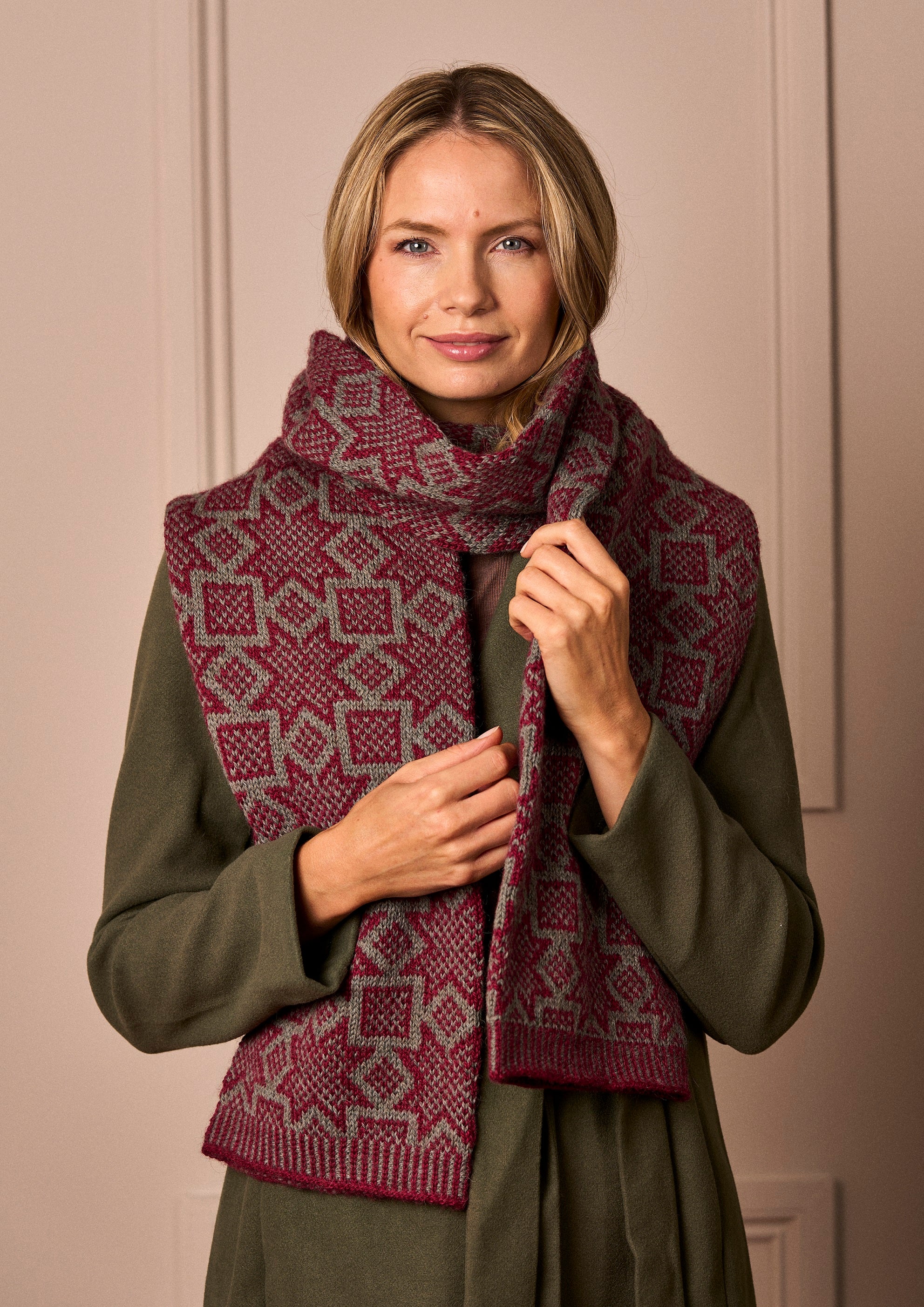 Bright Star Scarf Knitting Pattern