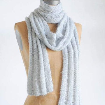 Silk & Suri Scarf in Blue Sky Fibers - T9 PDF
